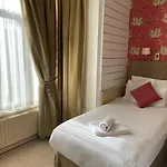 枫叶酒店