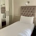 枫叶酒店