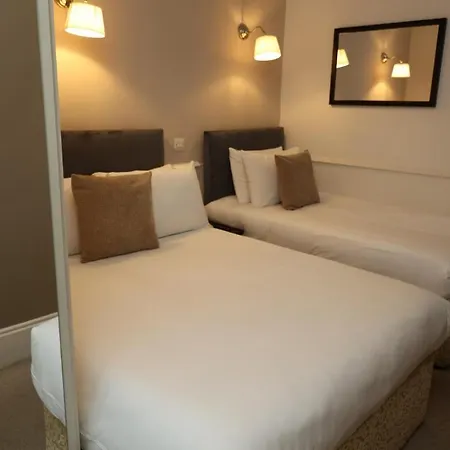 Szálloda Maples House 3*