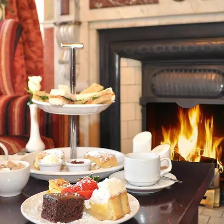 Maples House Ξενοδοχείο 3*