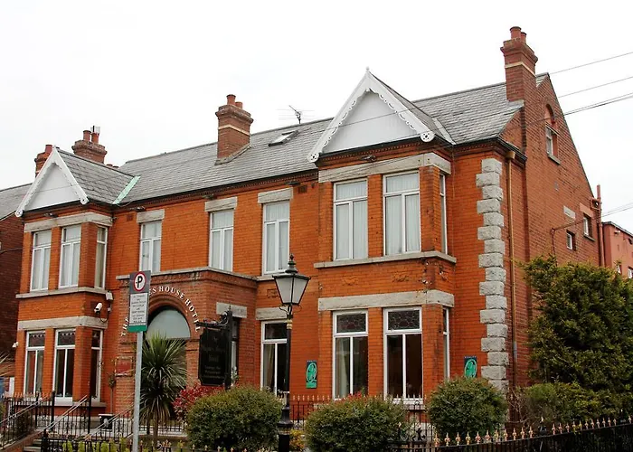 Hotell Maples House 3*